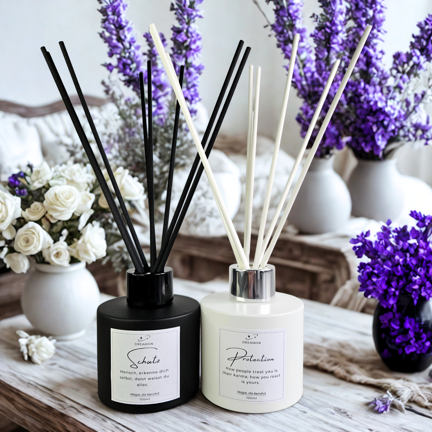Raumduft „Schutz / Protection“ – energetischer Diffuser gegen negative Energien – im stimmungsvollen Setting mit Dekoration