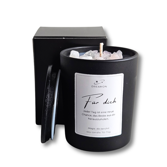 Handgemachte Duftkerze Zitat „Für dich“ von DreamOn im schwarzen Glas mit Holzdeckel, Rosenquarz und Weißem Quarz, Sojawachs, geliefert in Geschenkbox.
