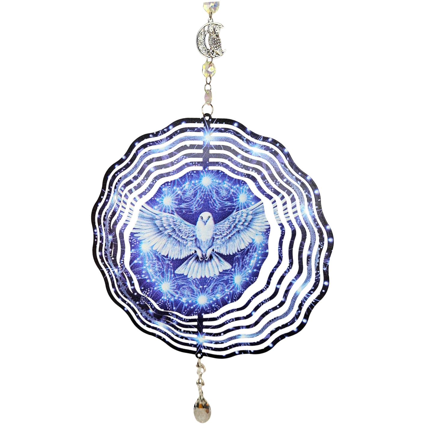 Grosser Eulen-Windspinner aus Metall mit leuchtendem blauem Motiv und Kristalltropfen.