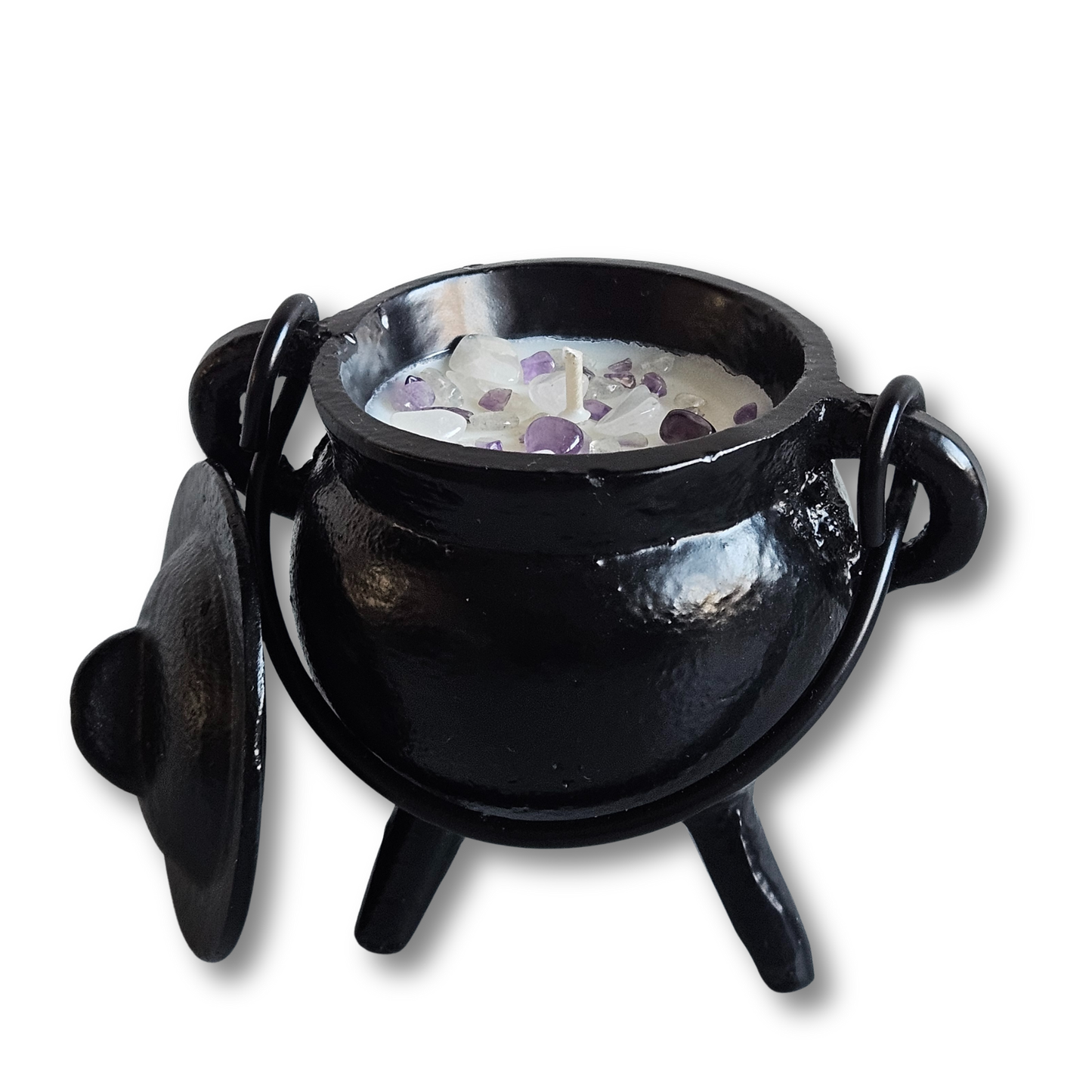 Kleine geöffnete gusseiserne Kerze, reichlich verziert mit feinen Amethyst- und Mondstein-Kristallen.