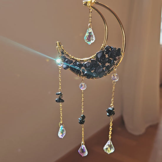 Kleiner Suncatcher mit schwarzem Onyx – schützender Lichtfänger für Erdung & innere Kraft, Video