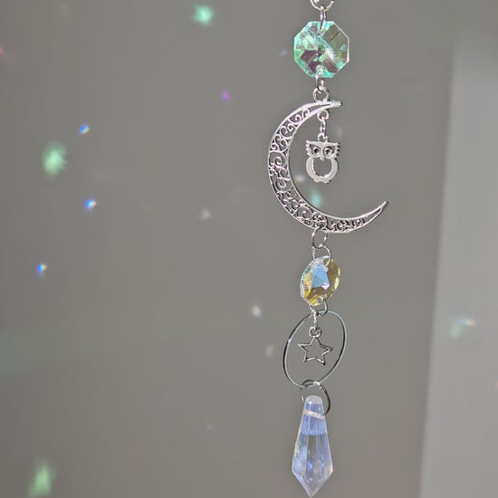 Mystischer Suncatcher mit Eule, Mondsichel & Sternen – Lichtspiel für nächtliche Klarheit & spirituellen Schutz, Video